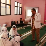 Orangtua Mengajar Bersama Dokter di Miosi