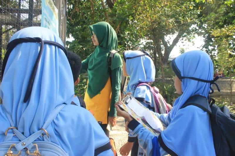 MIM Adakan Outing Class Murah Meriah Bermutu di Umbul Square