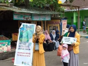 Peduli Korban Banjir Jakarta, Kader IPM Lakukan Ini di Jalan Raya