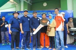 Benar-Benar Kejutan, Dua Peserta Jalan Santai Milad Dapat Doorpize Sepeda Motor