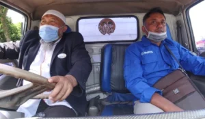 Ketua Lazismu Jadi Sopir Truk Logistik, Ini Tafsir Filosofinya