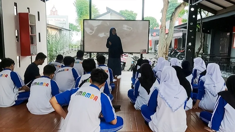 English Camp Juga Hafal Juz Amma