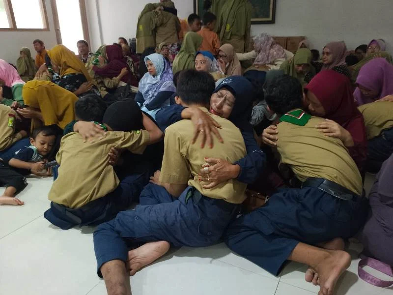 ESQ Ramadhan SMP Mutu Berakhir dengan Hujan Tangis