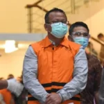 Kemarin Menteri, Hari Ini Tahanan KPK