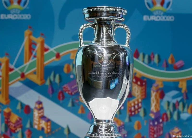 Final Euro, Kejutan Sejarah Inggris dan Italia