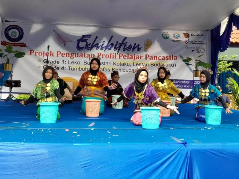 Exhibition SDMM, Karya Siswa Dipamerkan di Sini