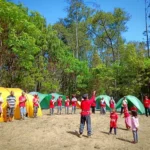 Jalin Keakraban Guru-Wali Murid Gelar Family Gathering di Hutan