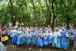 Siswa, Guru, dan Orangtua Kompak Berkreasi di Family Gathering