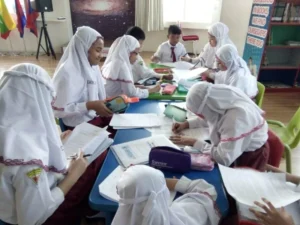 Belajar Tokoh Muhammadiyah: “Bu, Pak Yunus Anis kok Mirip dengan Nama Ayahnya Omaku?”
