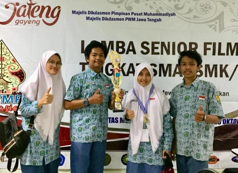 Smamda Surabaya Sumbang 9 Medali untuk Kontingen Jatim di Olympicad