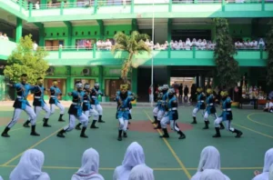 Hari Pertama Sekolah Disuguhi Atraksi Ekstrakurikuler