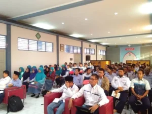 Jelang Liburan Idul Fitri, Karyawan AUM Ikuti Pembinaan