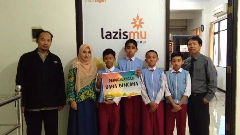 Siswa SD Ikrom Galang Dana Bencana Rp 12,7 Juta