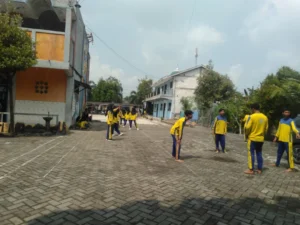 Sabtu Seru SMAMusix dengan Gobak Sodor