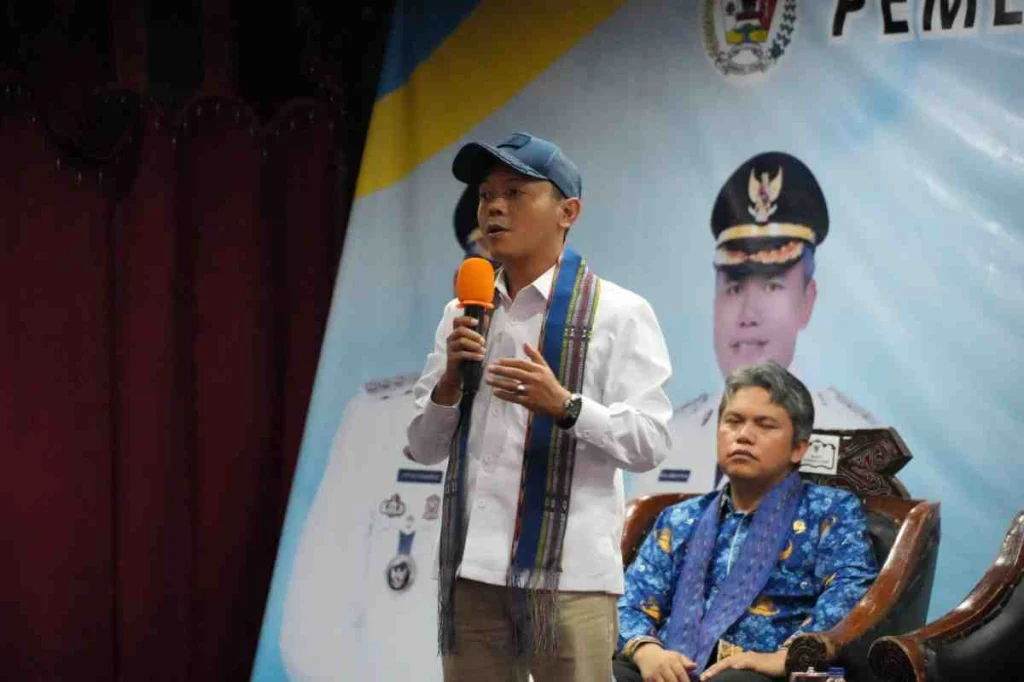 Wamendikdasmen Komitmen Tingkatkan Kompetensi Guru untuk Kurangi Disparitas Pendidikan