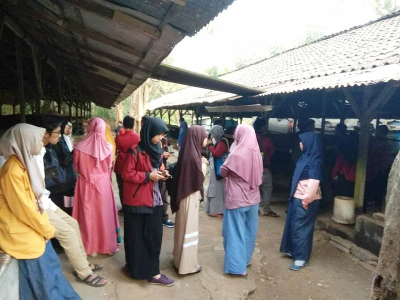 Perdalam Wawasan Usaha, 22 Garuda Muda Surabaya Berguru ke PT Jatinom Indah