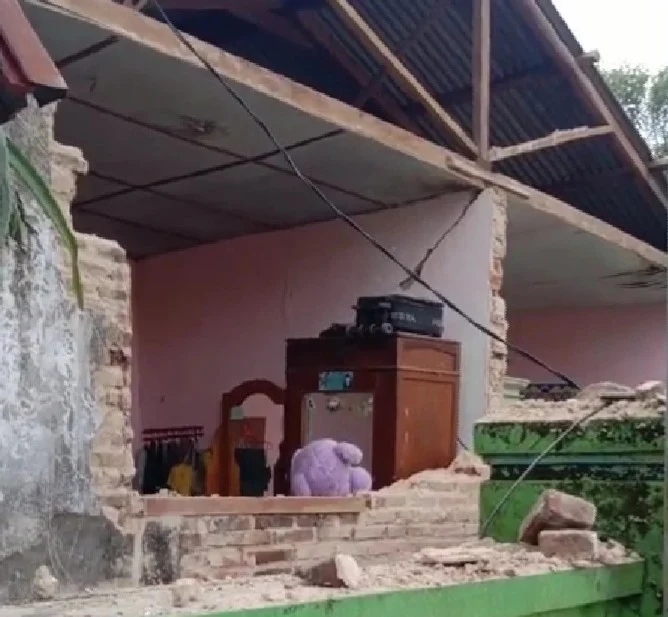 Gempa 6,5 SR Guncang Jatim, Ini Kondisi di Bawean