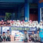 Sedekah Tak Usah Nunggu Kaya, Itu Prinsip Santri Brangsi Lewat Program Ini