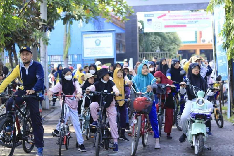 Gowes Ikrom, Hari Sabtu Pagi Jadi Bergembira