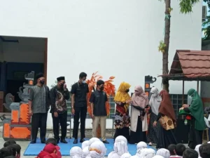Masuk Sekolah Hari Pertama Langsung Meriah dengan Ini