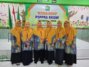 Enam Guru SD Mugres Berbagi Best Practice kepada Guru Madrasah