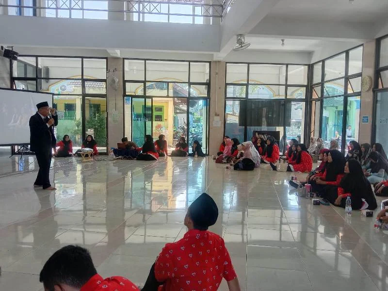 Pesan Dosen Umsida di Halalbihalal SD Sakri