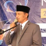 Ponpes Gelar Upacara Hari Guru, Petugasnya Sangat Spesial