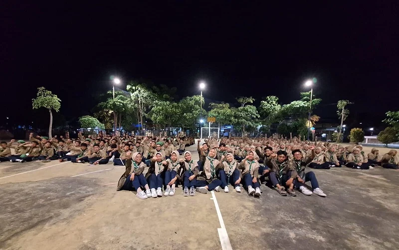 Pahami Materi HW, Siswa Spemdalas Ikuti Jurit Malam