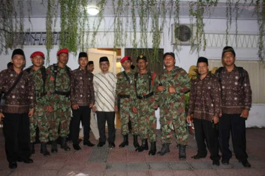 Sudah di Bandara tapi Ketinggalan Pesawat, Begini Perjuangan Rombongan Haedar Nashir ke Banyuwangi