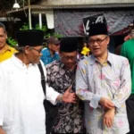 Pernah Gagal karena Ketinggalan Pesawat, Ketua PP Muhammadiyah Ini Akhirnya Injakkan Kaki di Pulau Bawean
