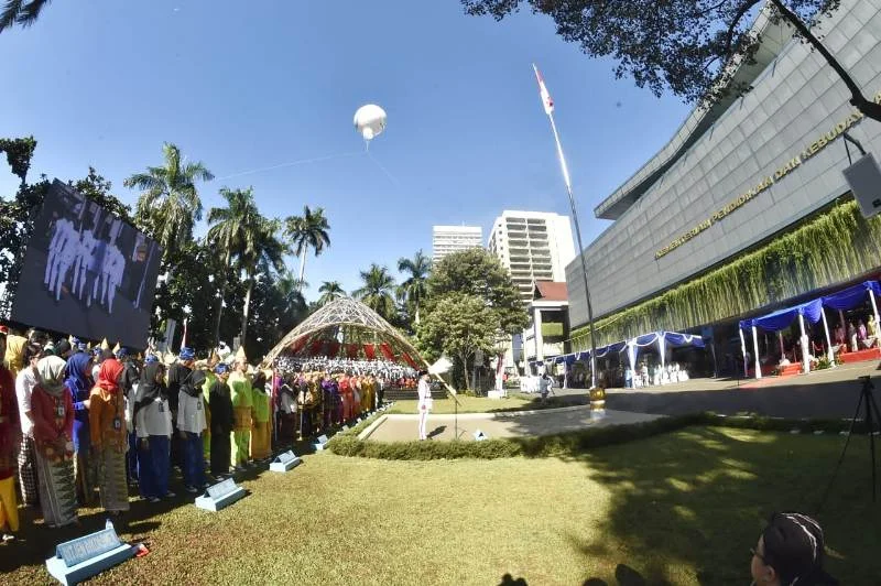 Mendikbud Mengucapkan Selamat Hari Pendidikan Nasional Tahun 2019
