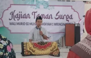 Adab Bermedia Sosial Dikupas pada Kajian Taman Surga