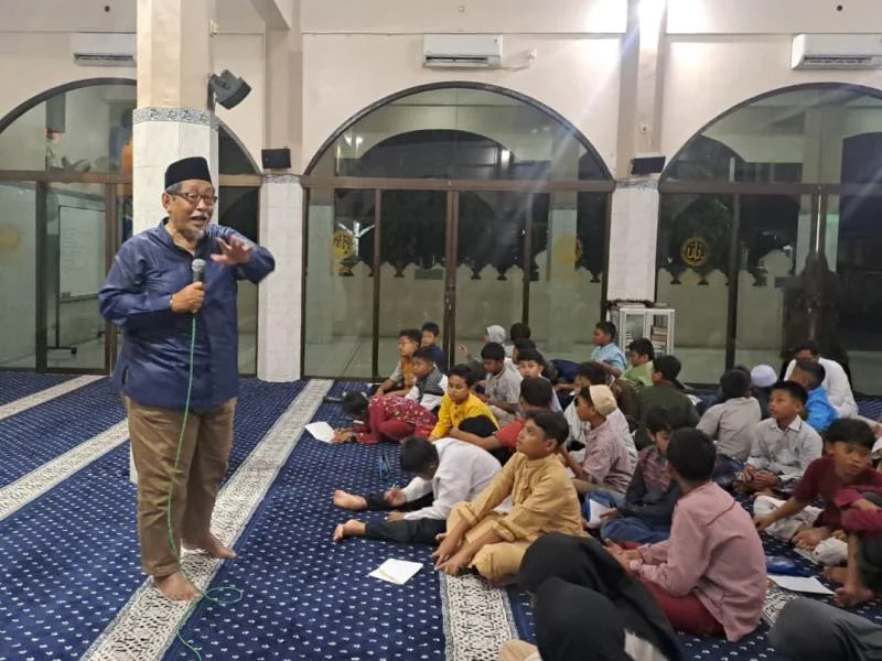 Masjid Camp, Siswa Menghayati Tugas Orangtua
