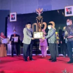 SDM 3 ICP Sumberrejo Raih Penghargaan The Best Islamic School