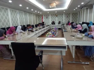 Pertama Kali Kunjungi KBRI, Begini Sikap Anak-Anak Sumberrejo Ini