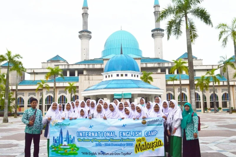 Siswi Muallimat Belajar Bahasa Inggris ke Malaysia, Ini Alasannya
