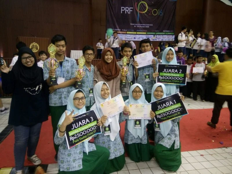 Setelah Juarai Kompetisi Robotik di UI, SMAMDA Raih Emas LICC di Thailand