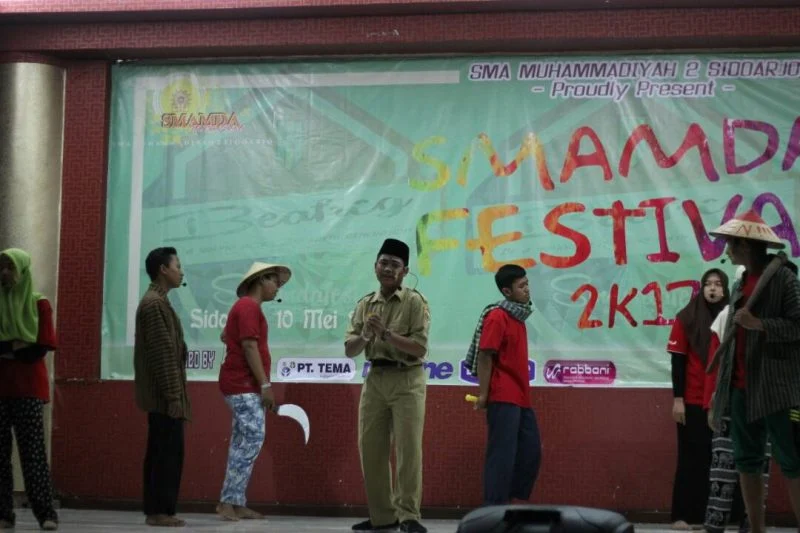 Meriah! Smamda Festival Hadirkan Penulis Novel AADC 2