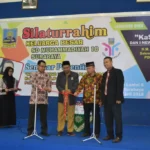 Hebat! Anak SD Ini Terbitkan Buku Berjudul KaSiCaRa