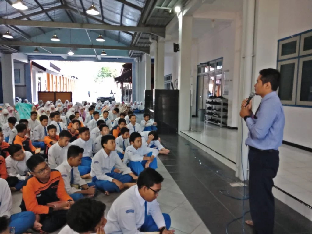 Agar Sukses, Siswa SMPM 12 GKB Diminta Mencontoh Mental Atlet Asian Games 2018