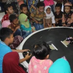 Saat SDMM Manjakan Tamu-Tamu Kecil TK Aisyiyah 36 PPI dengan Aneka Permainan dan Pertunjukan