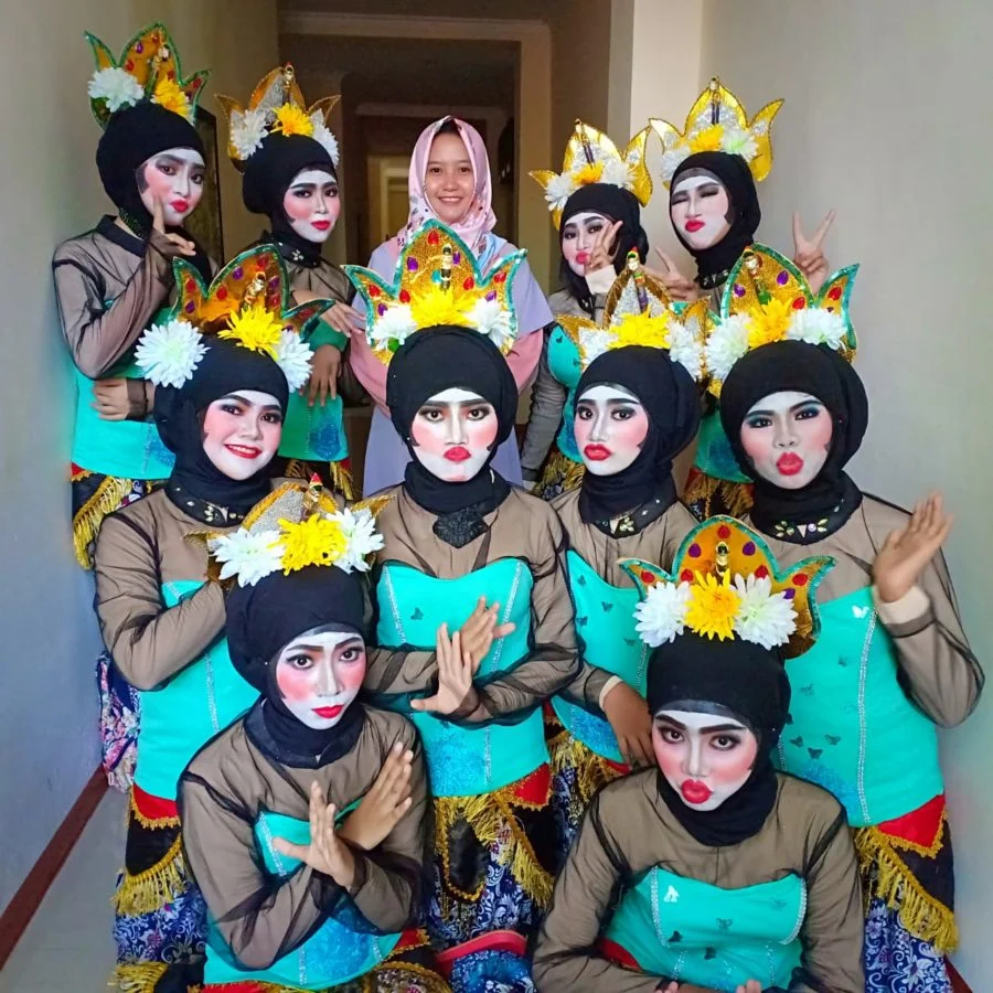 Hampir Punah, Musykerwil I Nasyiah Jatim Suguhkan Tari Thengul