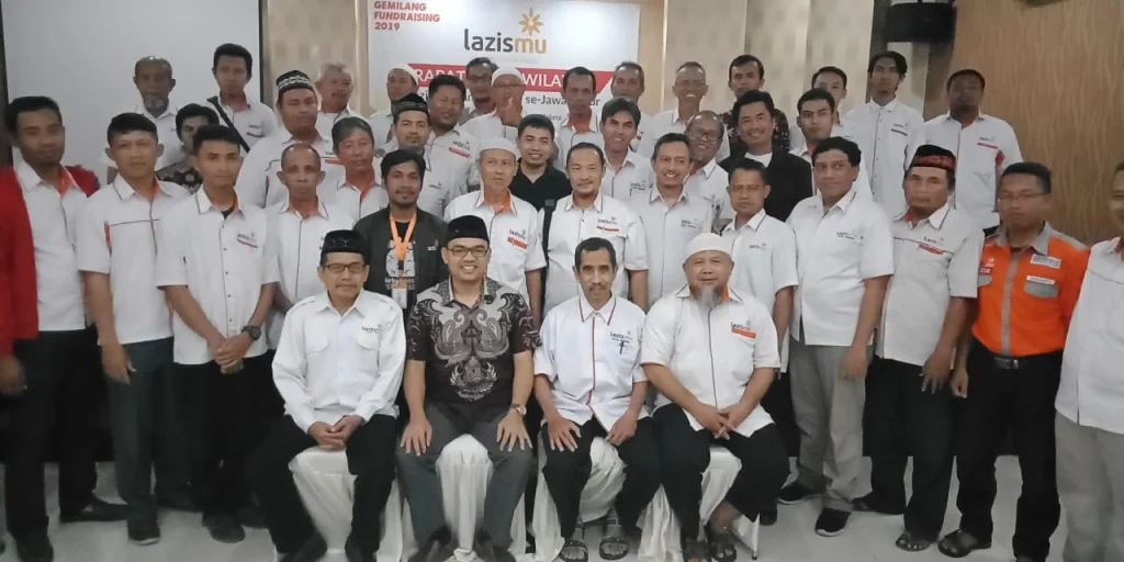 Ada Spirit Aremania dan Bonek di Lazismu Jatim