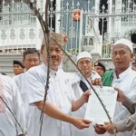 Gagal Bertemu Konjen RRT, Massa Aksi Solidaritas Muslim Uighur Titip Tuntutan ke Kapolsek