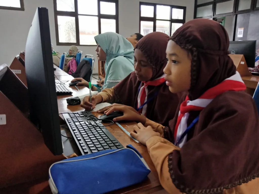 SSMC dan EO yang Gunakan Moodle Ini Makin Diminati Siswa