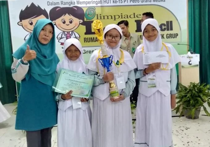 Siswa SDMM Ini Bangga Jadi (Juara) Dokter Kecil sebelum Jadi Dokter Sungguhan