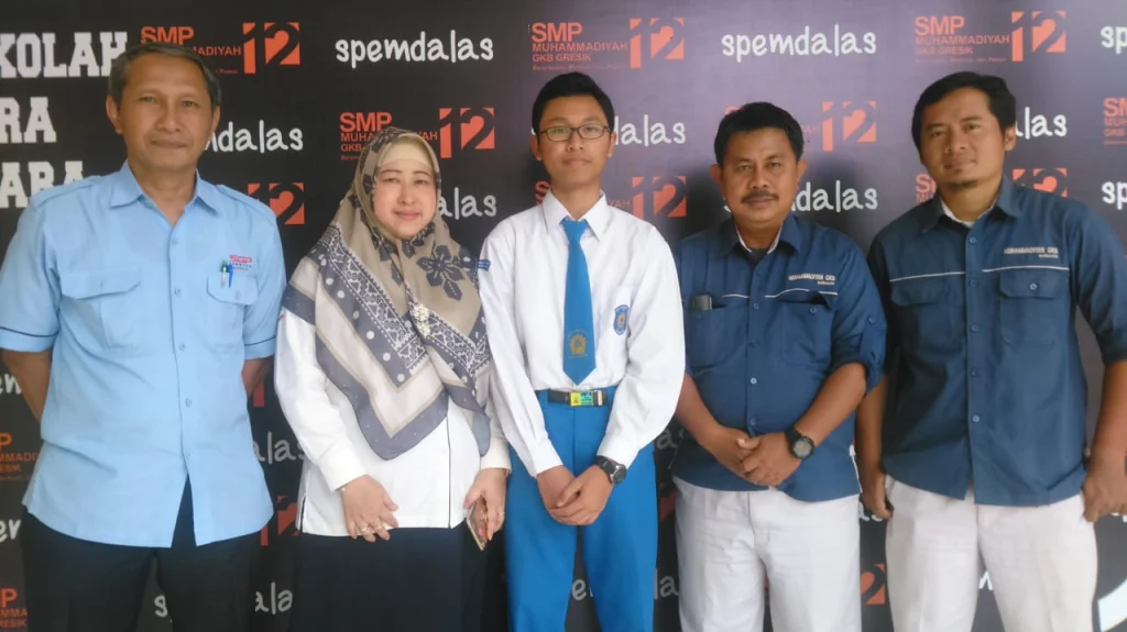 Siswa SMPM 12 GKB Ini Tidak Gentar meski Lawannya di OSN adalah Siswa SMA