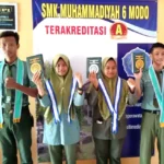 Diterima Kerja di Perusahaan Ternama, Empat Alumni SMK Ini Dibekali Mushaf Alquran