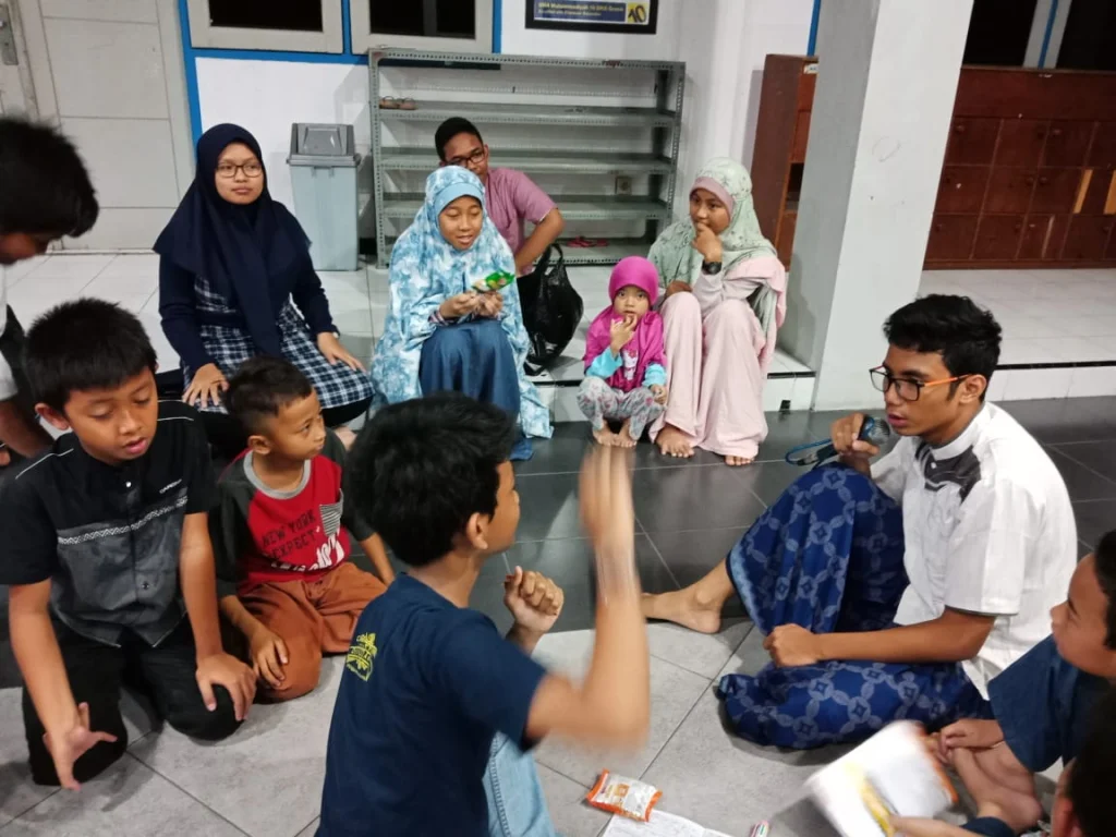 Tarawih Anak-Anak di Spemdalas: Dari Imam, Kultum, hingga Bikin Kuis, Semua Dikerjakan IPM