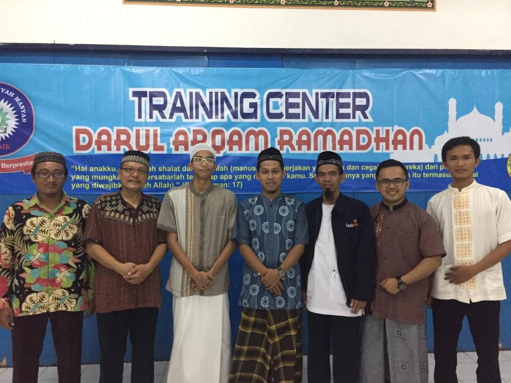 Keren! Alumnus SDMM Ini Siap Jadi Imam Tarawih di Jepang